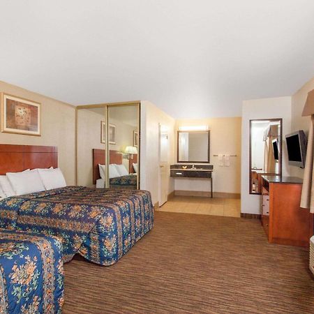 Travelodge By Wyndham Hemet Ca Luaran gambar