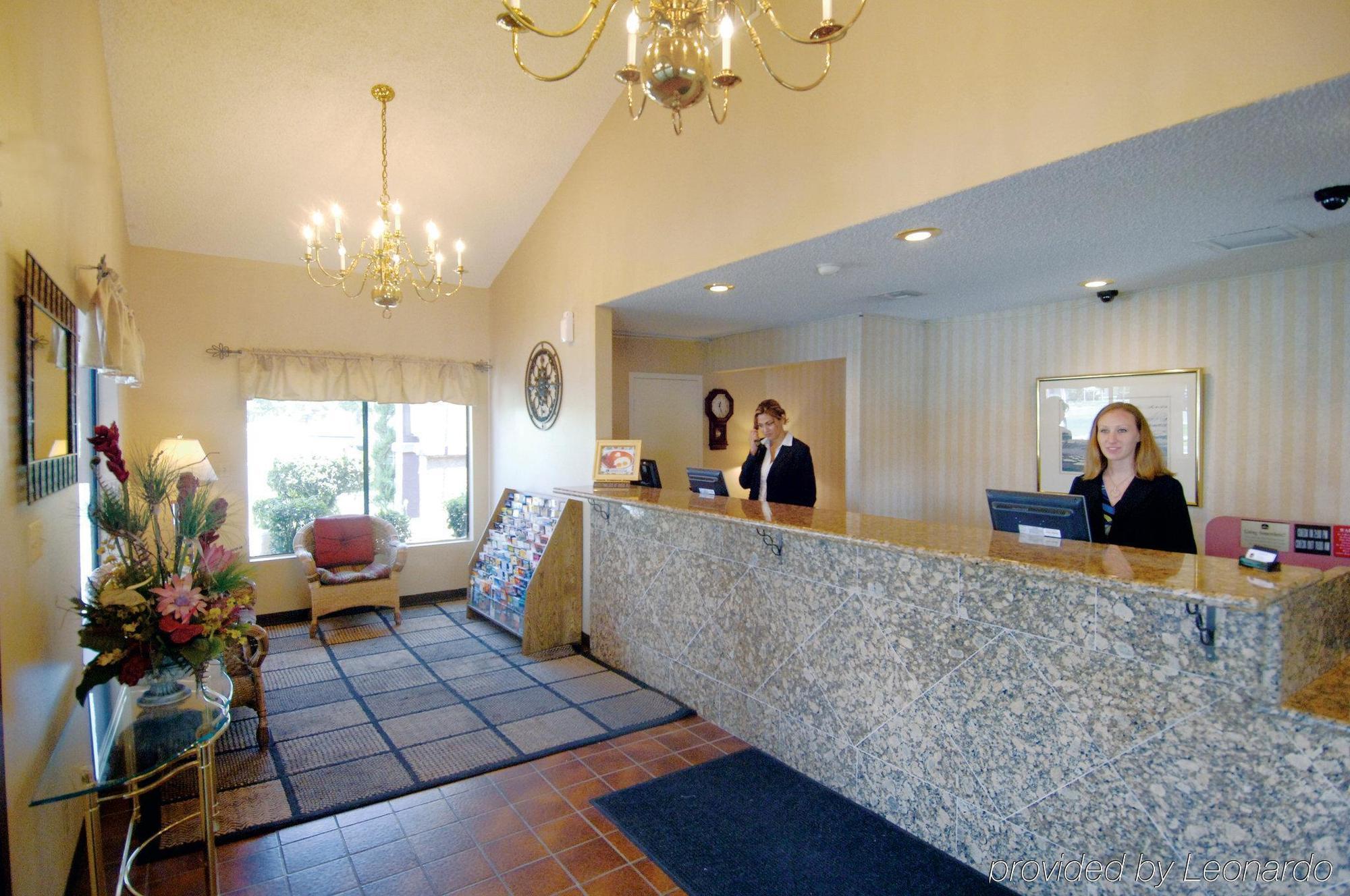 Travelodge By Wyndham Hemet Ca Dalaman gambar